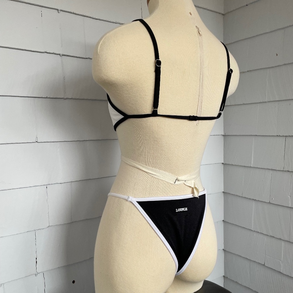 NWOT Lounge Underwear Bikini Set - Picture 6 of 12